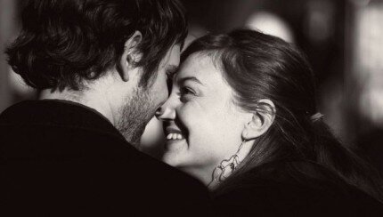 6 Cara Untuk Menjaga Hubungan Anda Tetap Menggairahkan